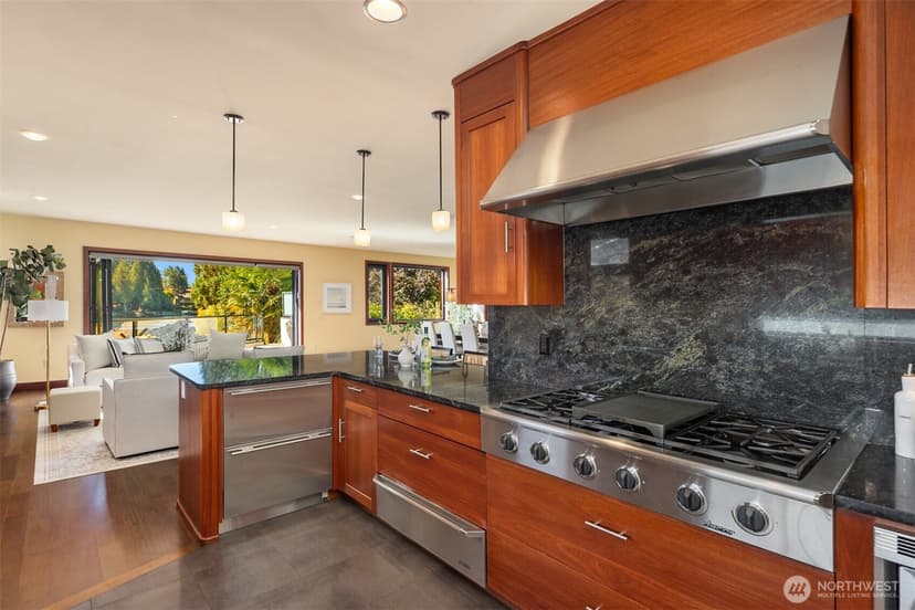 Property photo for 2155 N 128th Street #C, Seattle photo 13