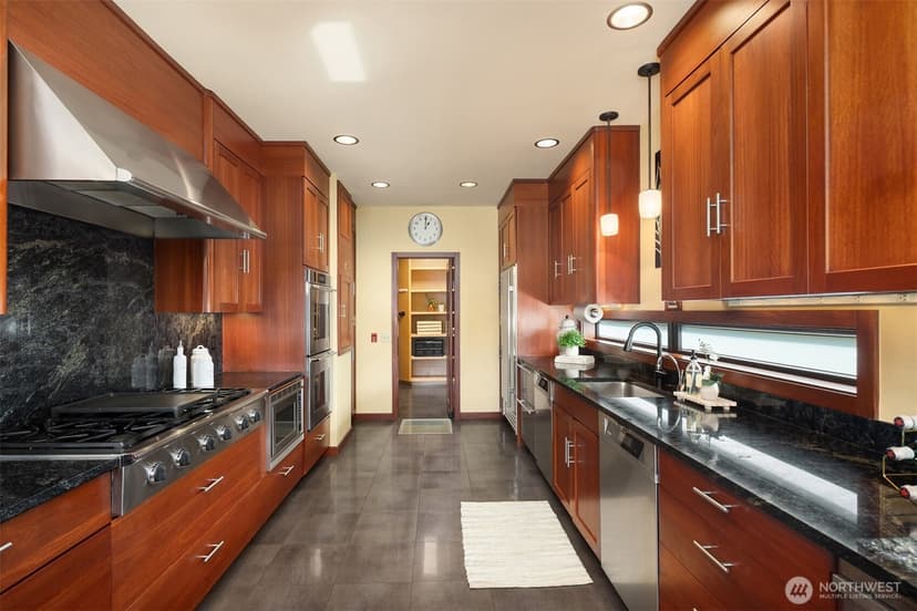 Property photo for 2155 N 128th Street #C, Seattle photo 14