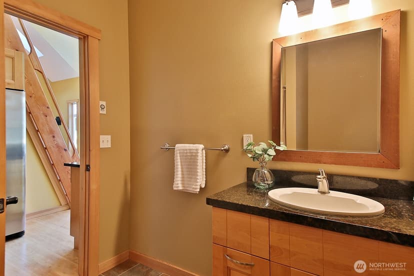 Property photo for 5279 Whitehorse Lane, Langley photo 16