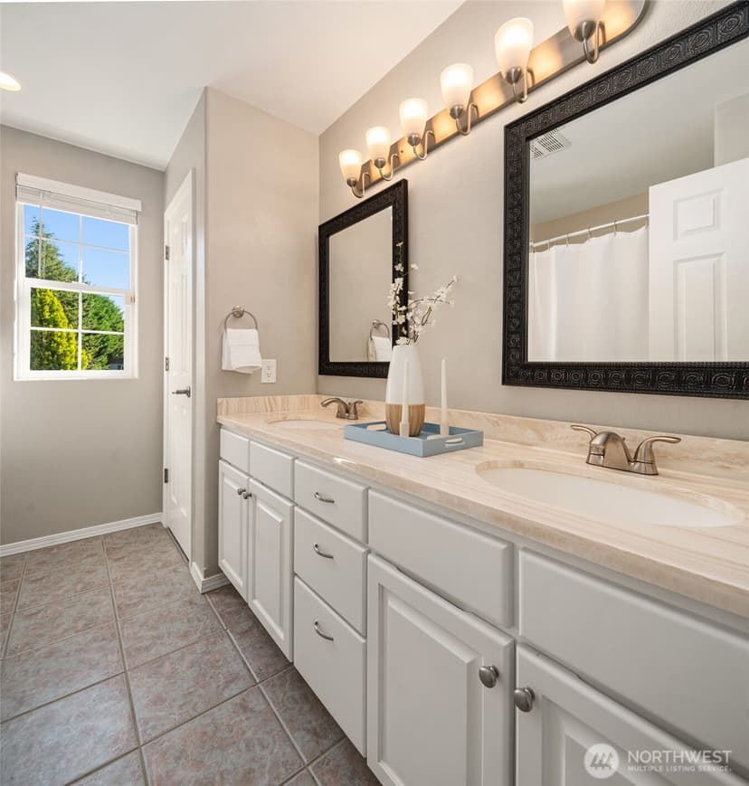 Property photo for 15014 27th Avenue NW, Gig Harbor photo 26