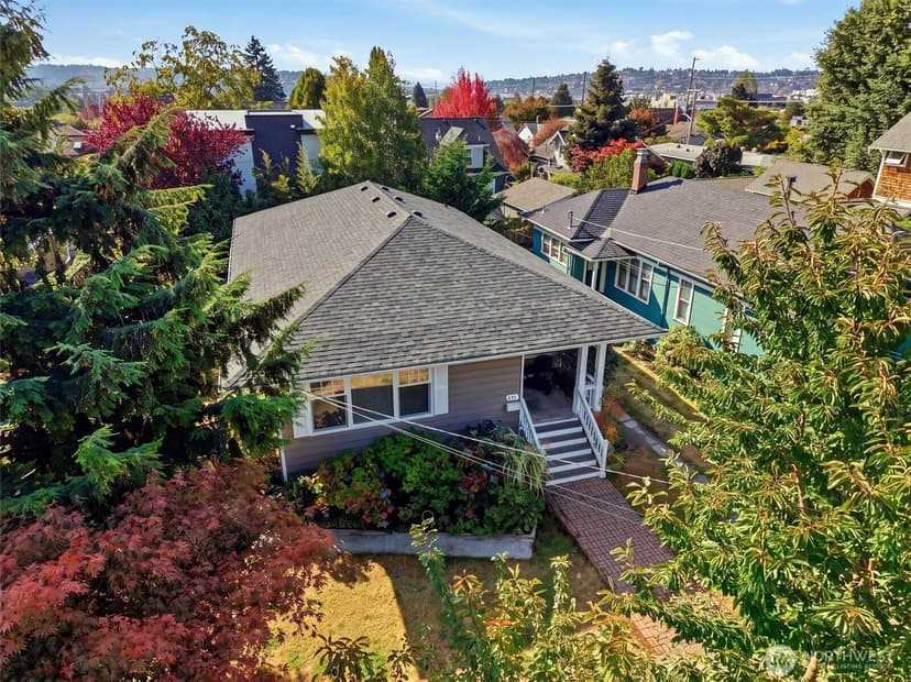 Property photo for 833 NW 64th Street, Seattle photo 29