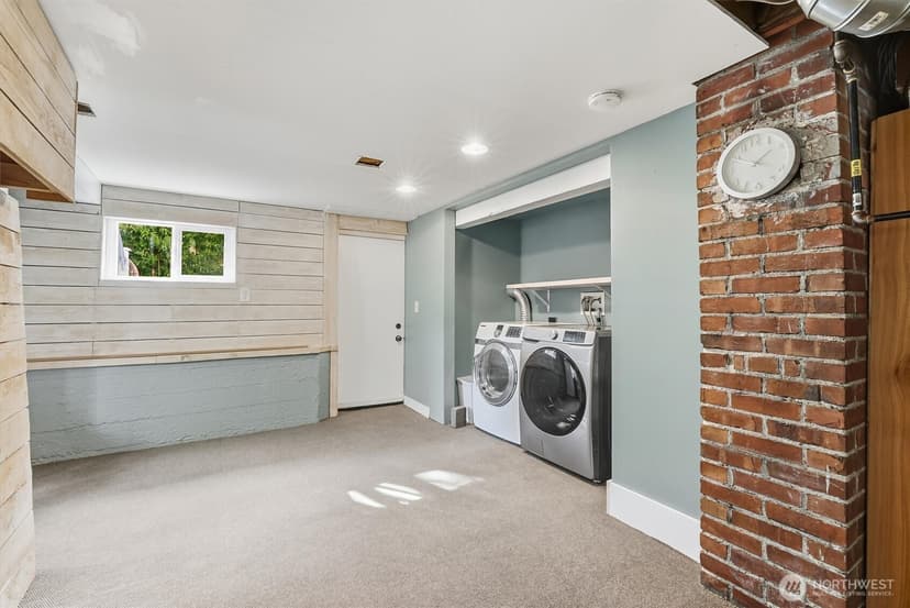Property photo for 833 NW 64th Street, Seattle photo 28