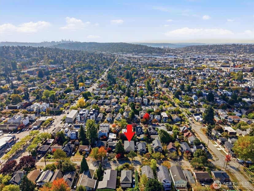 Property photo for 833 NW 64th Street, Seattle photo 38