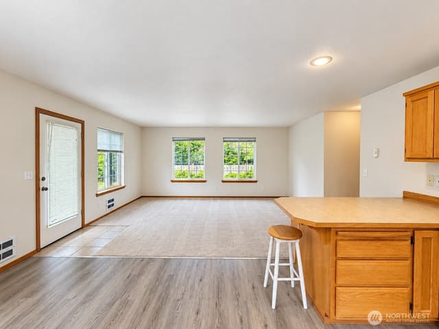 Property photo for 184 S Narwhal Loop SW, Ocean Shores photo 4