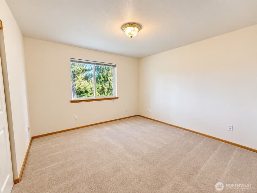 Property photo for 184 S Narwhal Loop SW, Ocean Shores photo 13