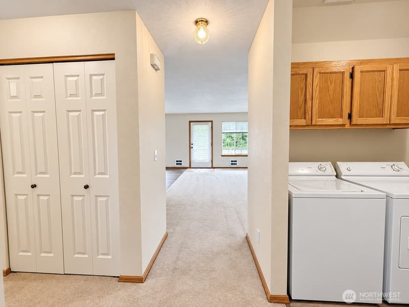 Property photo for 184 S Narwhal Loop SW, Ocean Shores photo 10
