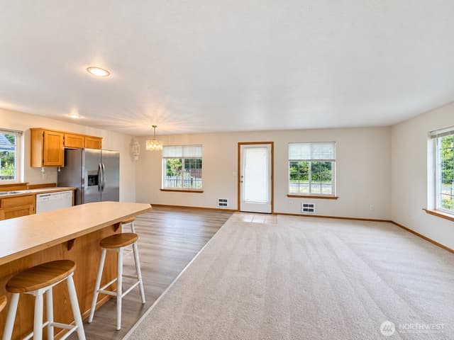 Property photo for 184 S Narwhal Loop SW, Ocean Shores photo 2