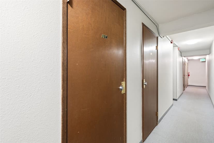 Property photo for 2221 Gilman Drive W #104, Seattle photo 28