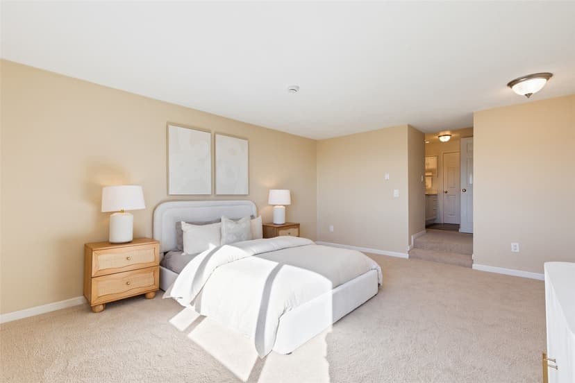 Property photo for 2221 Gilman Drive W #104, Seattle photo 13