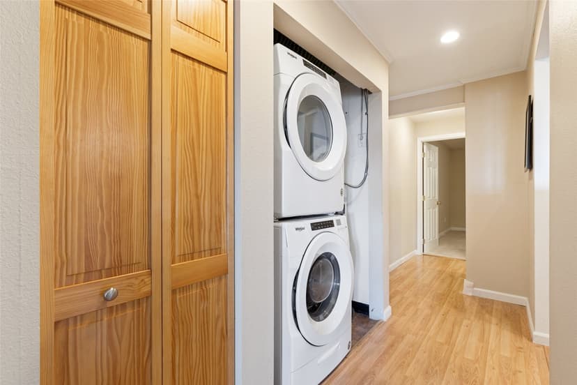 Property photo for 2221 Gilman Drive W #104, Seattle photo 20