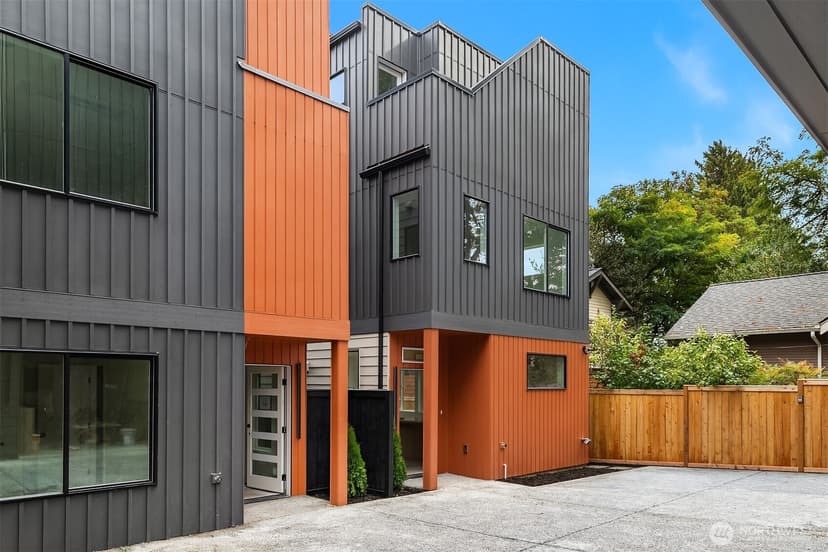 Property photo for 8544 Interlake Avenue N, Seattle