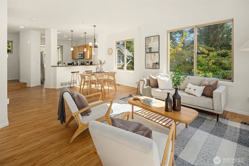 Property photo for 377 NW Pebble Lane, Issaquah photo 6