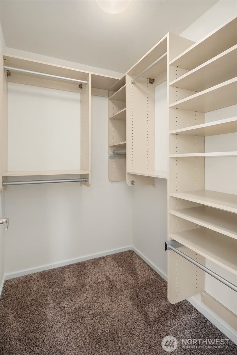 Property photo for 377 NW Pebble Lane, Issaquah photo 19