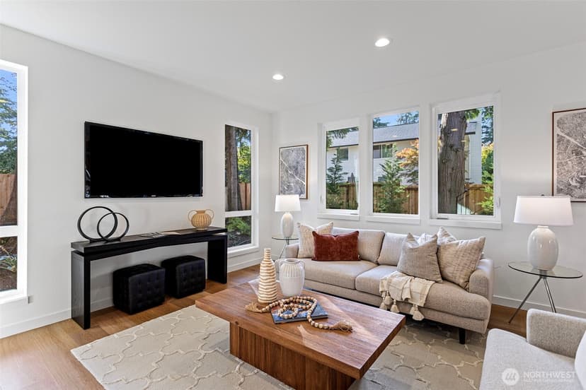 Property photo for 12841 NE 112th Street, Kirkland photo 16