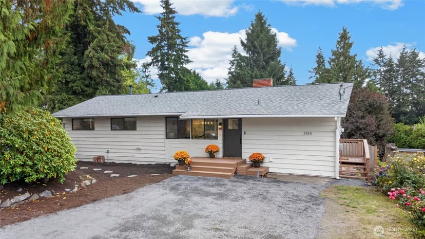 Property photo for 2516 202nd Place SW, Lynnwood