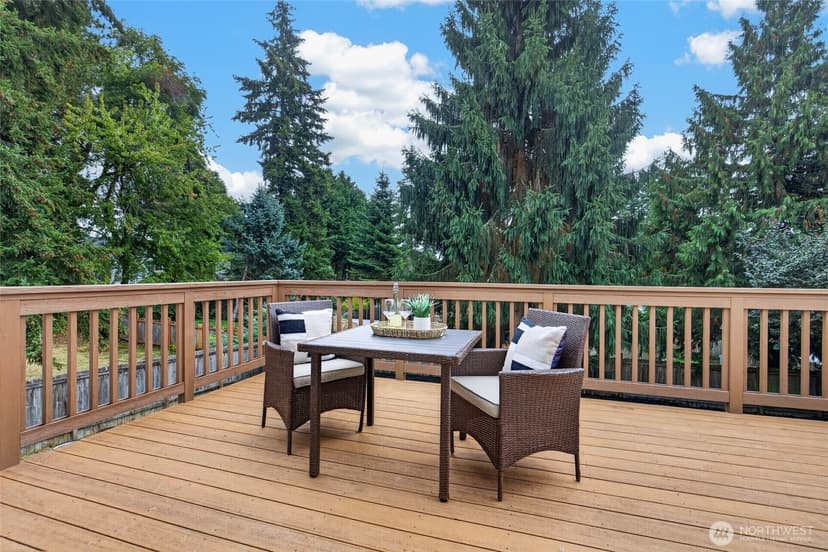 Property photo for 2516 202nd Place SW, Lynnwood photo 11