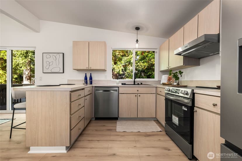 Property photo for 12710 SE 189th Street, Renton photo 10