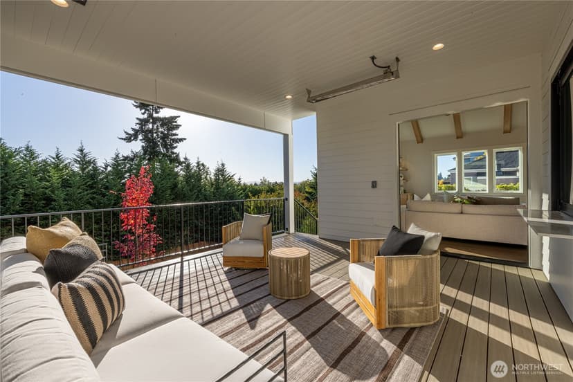 Property photo for 7322 58th Ave NE, Seattle photo 14