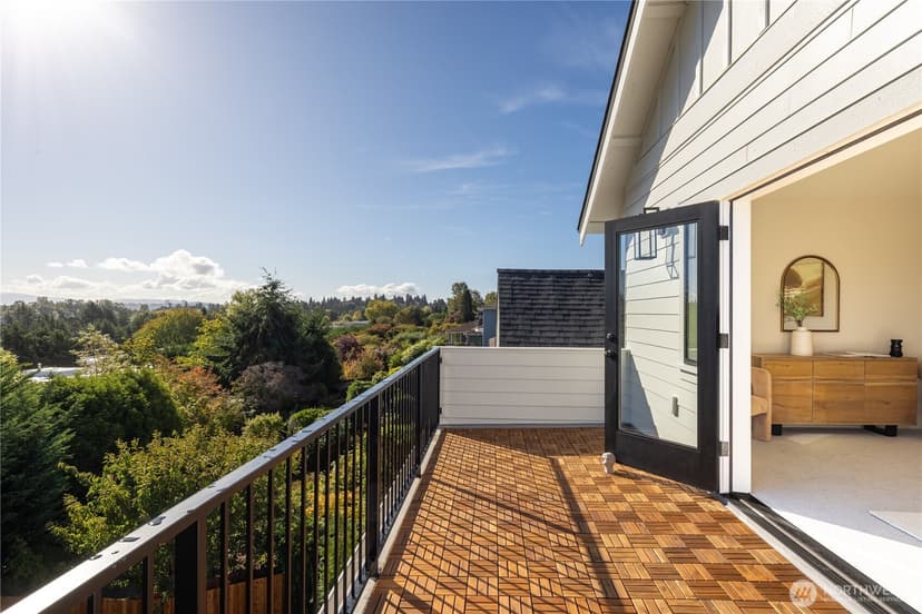 Property photo for 7322 58th Ave NE, Seattle photo 19