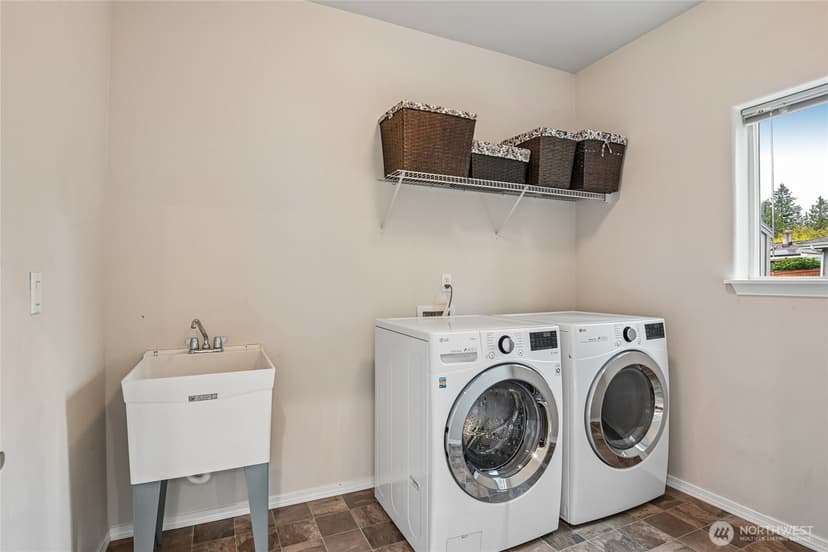 Property photo for 22024 102nd Place SE, Kent photo 16