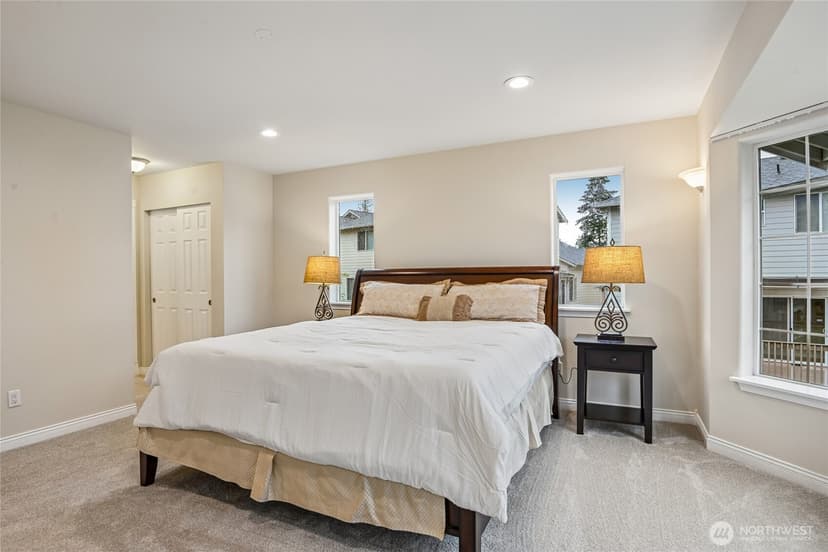 Property photo for 22024 102nd Place SE, Kent photo 19