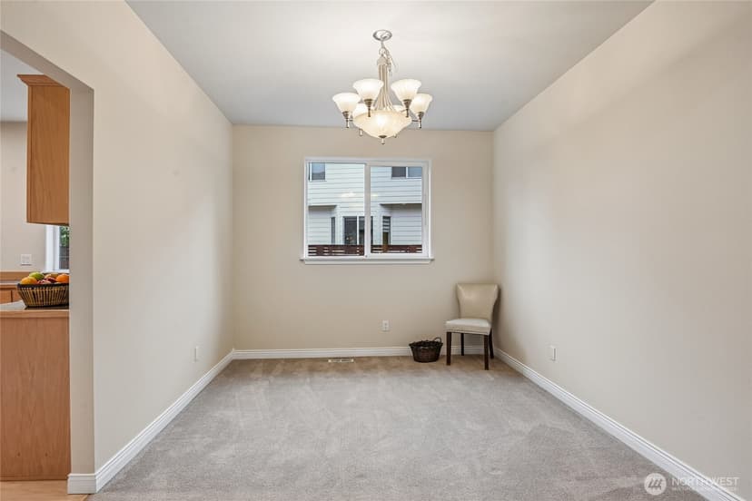 Property photo for 22024 102nd Place SE, Kent photo 8