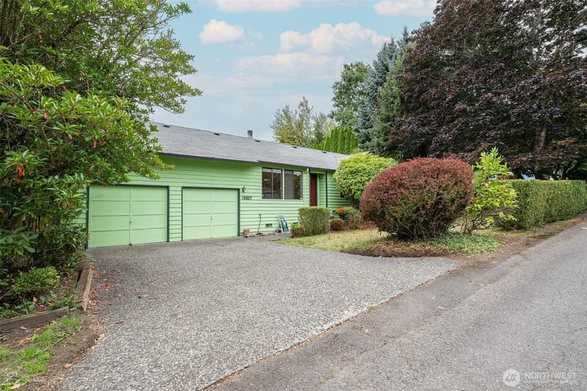 Property photo for 19507 55th Ave NE, Lake Forest Park