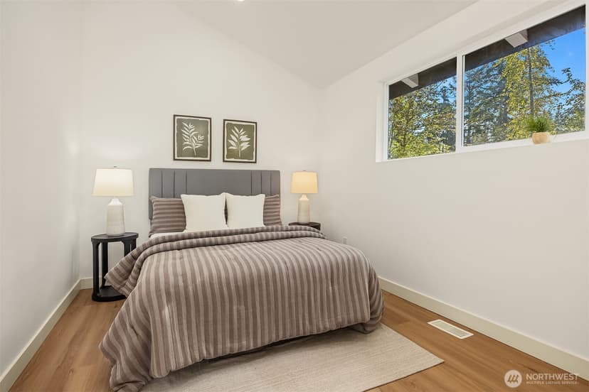 Property photo for 15744 Renton Issaquah Road SE, Renton photo 16