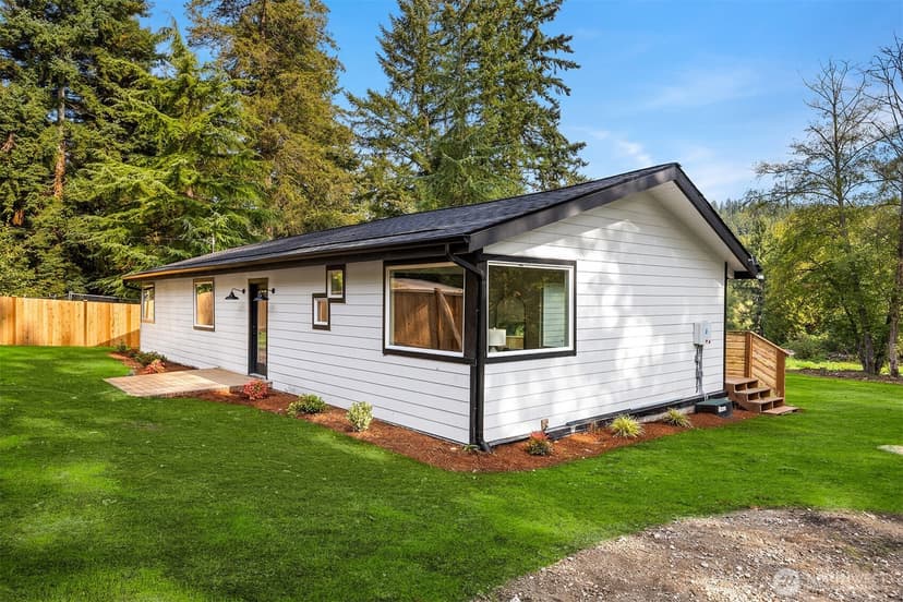 Property photo for 15744 Renton Issaquah Road SE, Renton