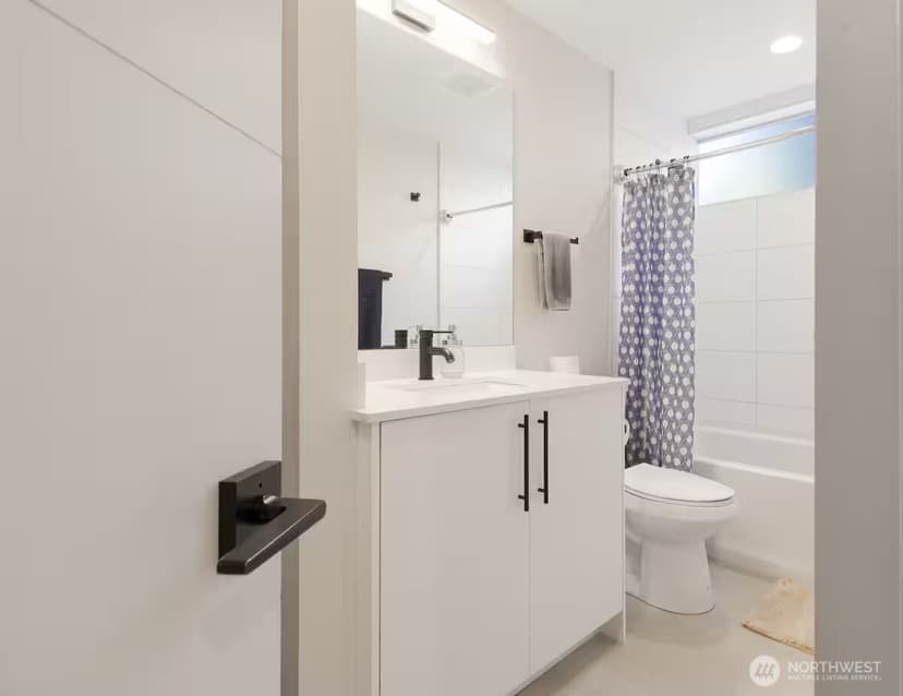 Property photo for 1131 NW 57th Street #B, Seattle photo 10