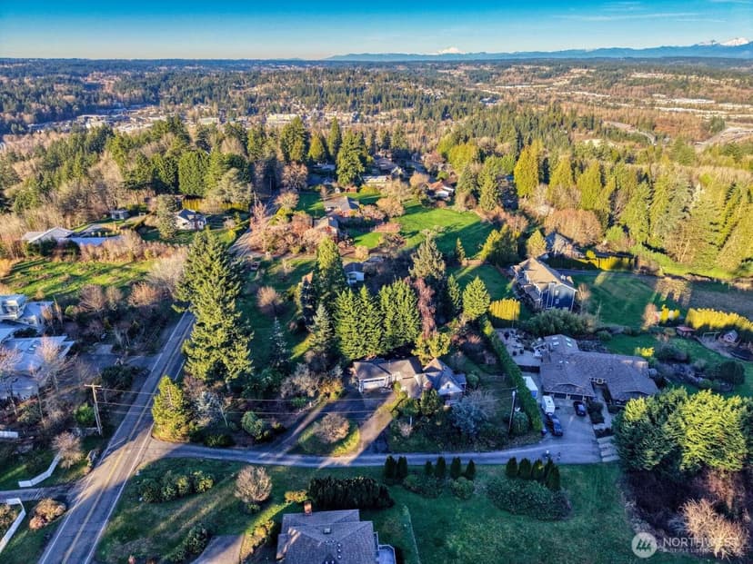 Property photo for 16414 104th Avenue NE, Bothell photo 14