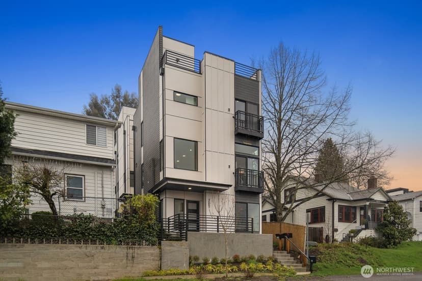 Property photo for 4559 34th Avenue S, Seattle photo 40
