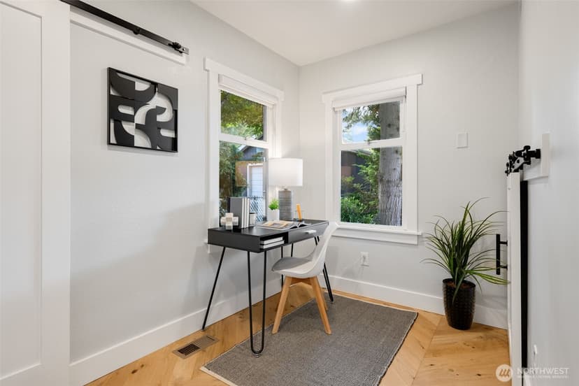 Property photo for 3753 SW Austin Street, Seattle photo 16