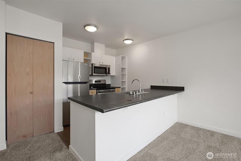 Property photo for 1610 Belmont Avenue #314, Seattle photo 7