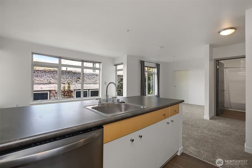 Property photo for 1610 Belmont Avenue #314, Seattle photo 9