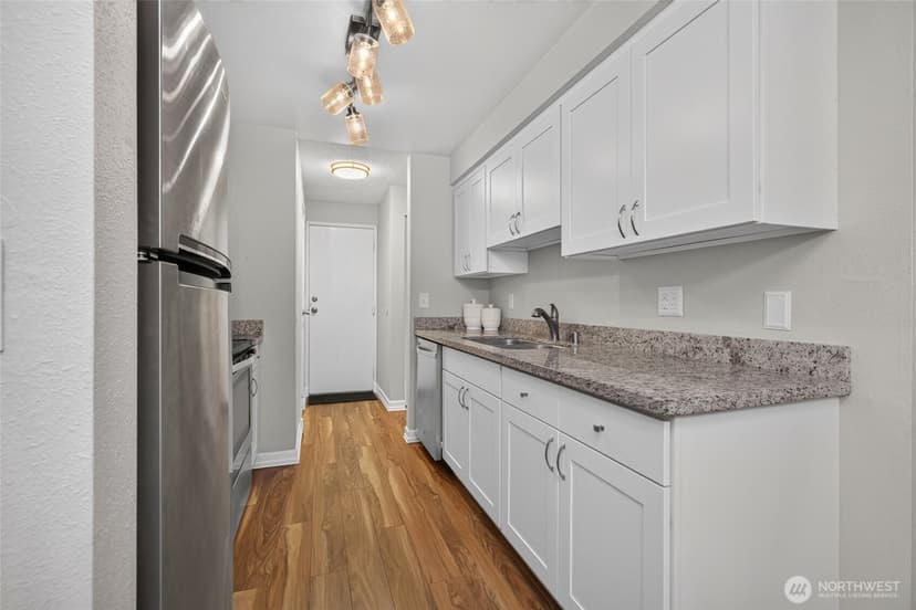 Property photo for 1555 Union Avenue NE #24E, Renton photo 14