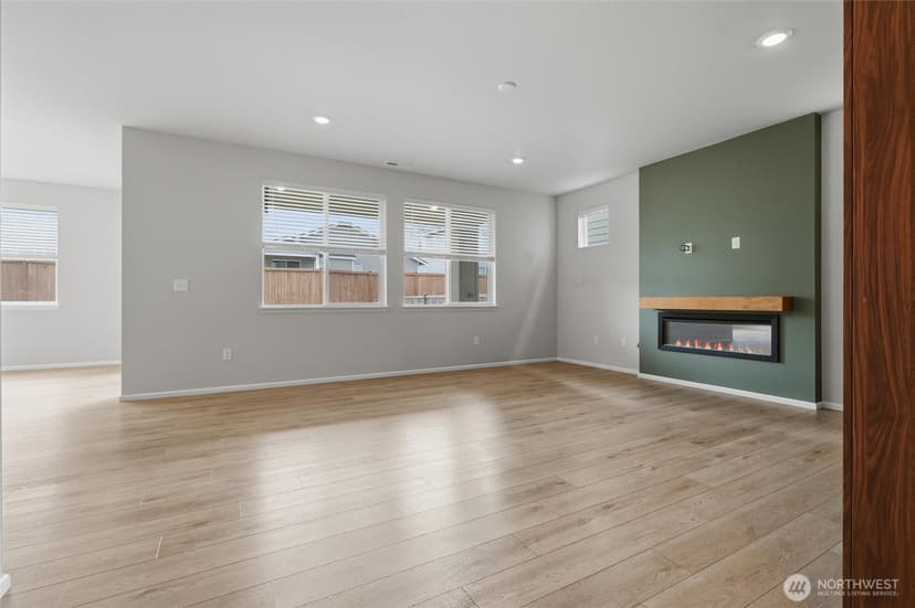 Property photo for 3346 SW Mooring Lane, Port Orchard photo 9
