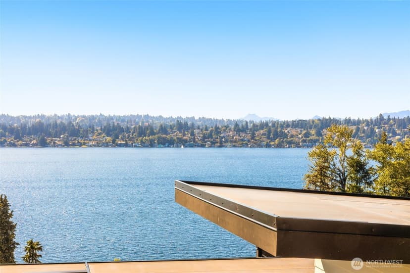 Property photo for 7124 NE 119th Lane, Kirkland photo 34