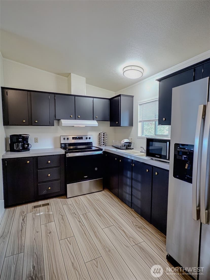 Property photo for 3333 228th Street SE #23, Bothell photo 6