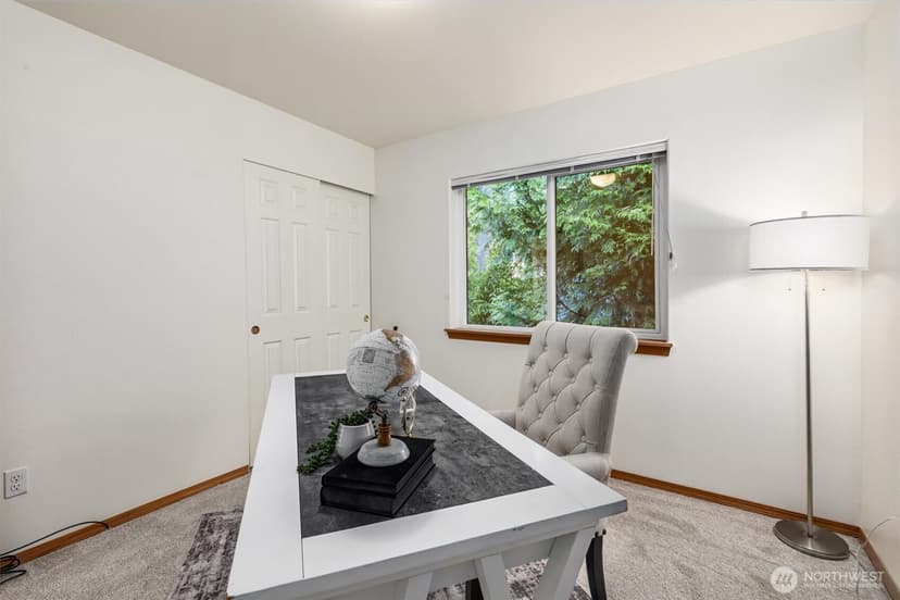 Property photo for 14118 Beverly Park Road #B, Edmonds photo 24