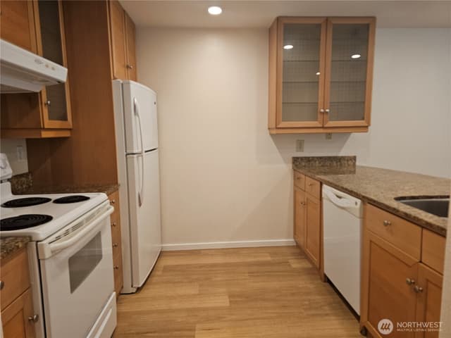 Property photo for 10501 8th Avenue NE #225, Seattle photo 4