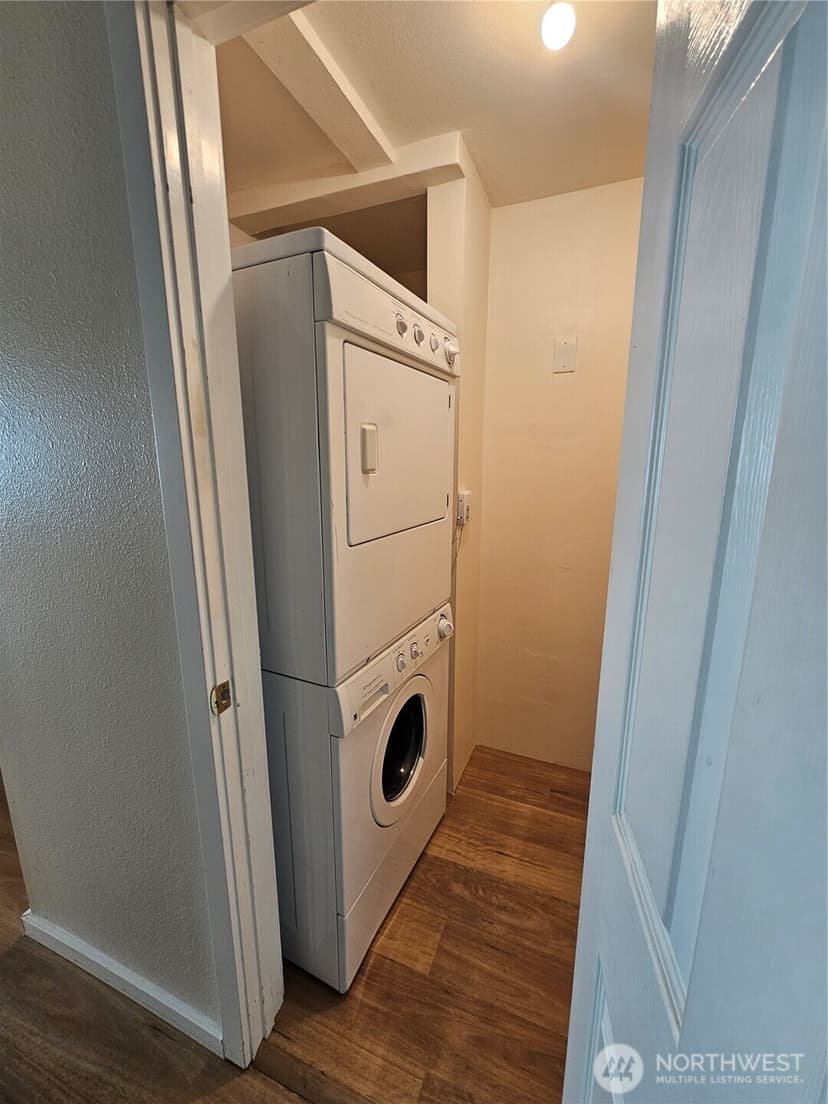 Property photo for 10501 8th Avenue NE #225, Seattle photo 10