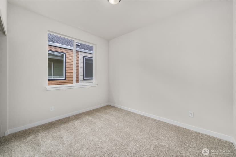 Property photo for 4045 Aberdeen Way NE, Renton photo 20