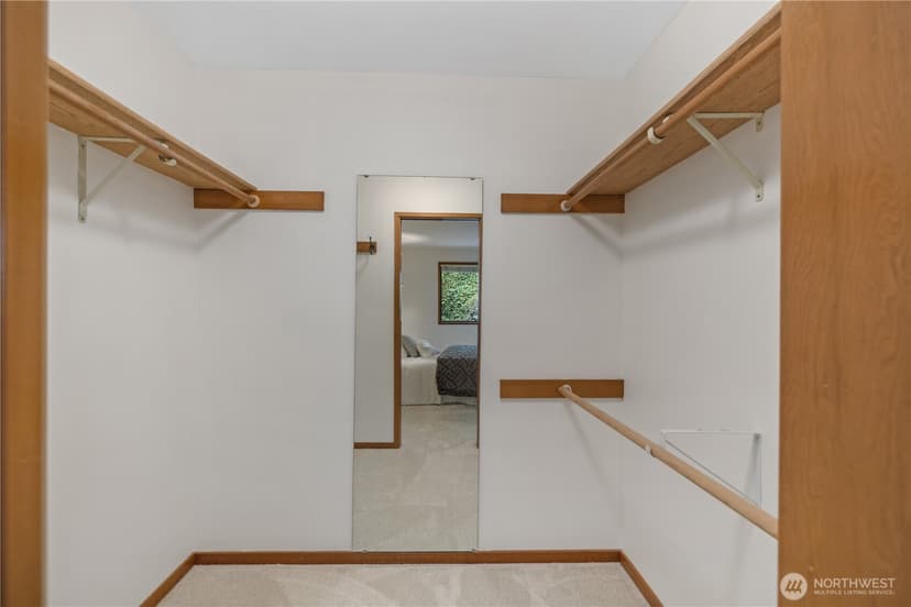 Property photo for 2925 W Lake Sammamish Parkway NE, Redmond photo 26