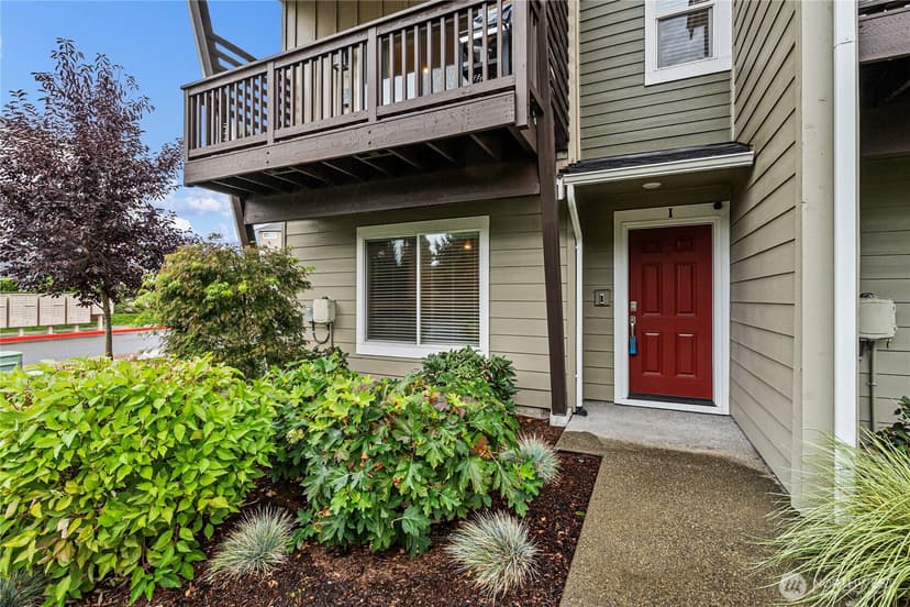 Property photo for 17541 110th Avenue E #I, Puyallup photo 2
