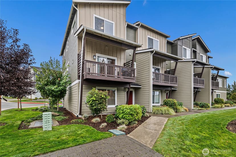 Property photo for 17541 110th Avenue E #I, Puyallup