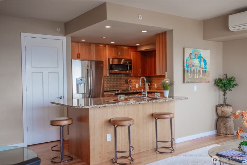 Property photo for 1415 2nd Avenue #1009, Seattle photo 16