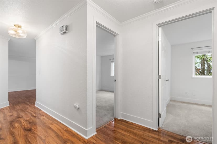 Property photo for 2215 14th Avenue W #1, Seattle photo 15