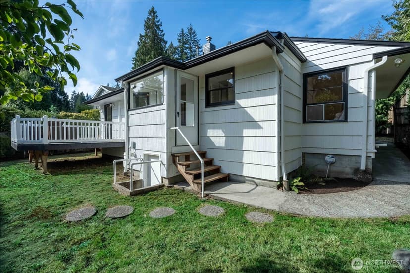 Property photo for 14834 Interlake Avenue N, Shoreline photo 26