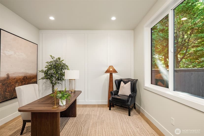 Property photo for 2815 130th Avenue NE, Bellevue photo 14